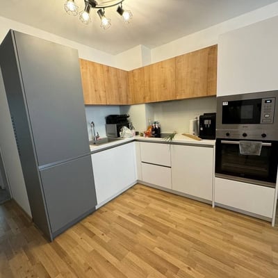 Rent of a modern 3-room apartment, Varna, Bulgaria